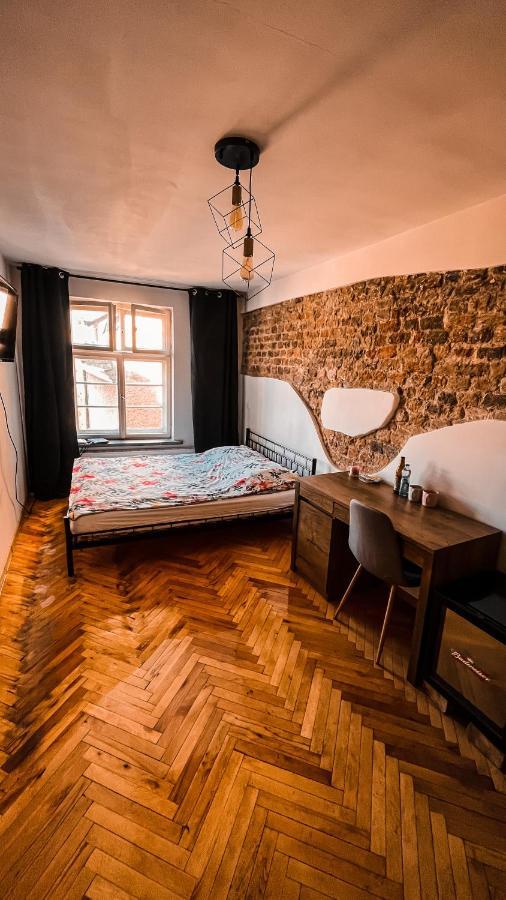 Stary Toruń Apartamenty Nad Baza المظهر الخارجي الصورة
